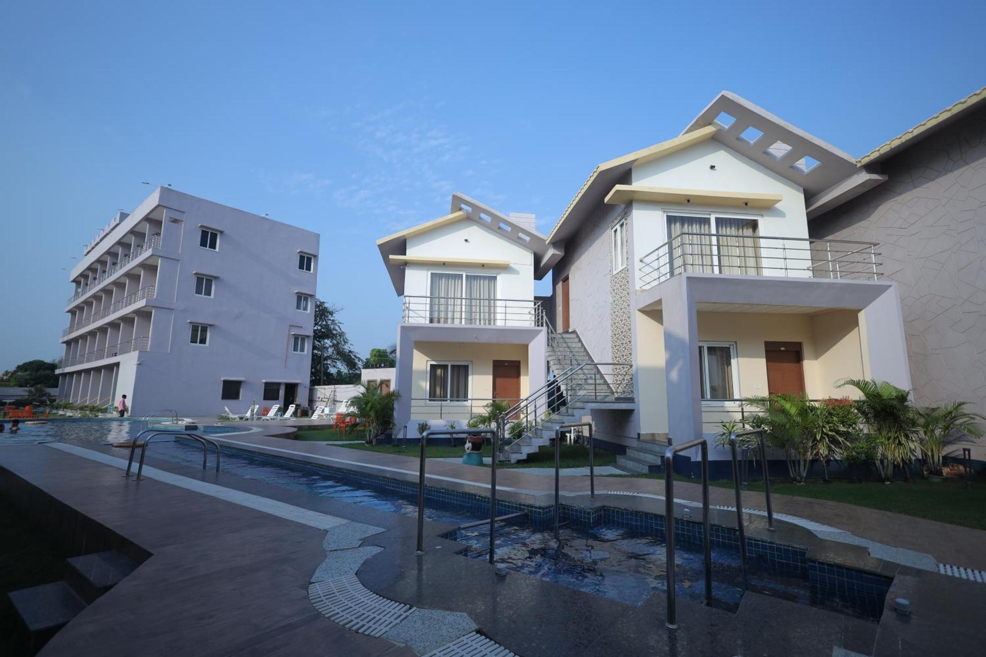 Parth King Beach Resort Mandarmani Bagian luar foto