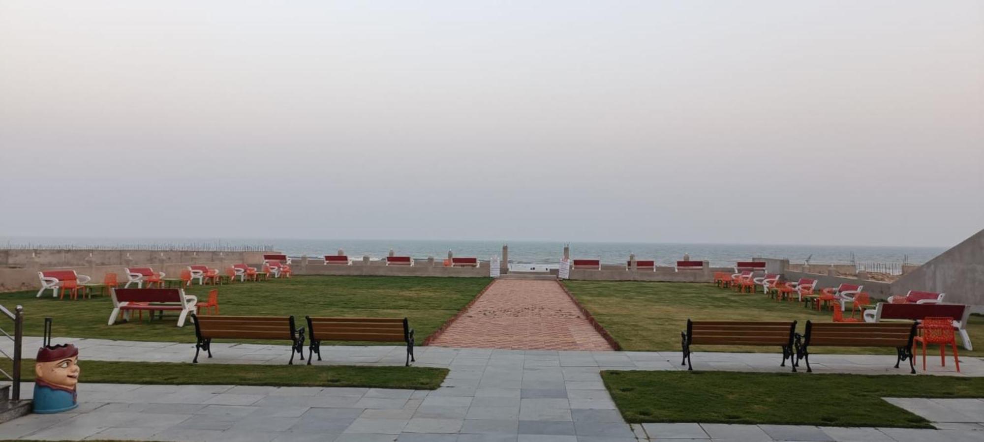 Parth King Beach Resort Mandarmani Bagian luar foto