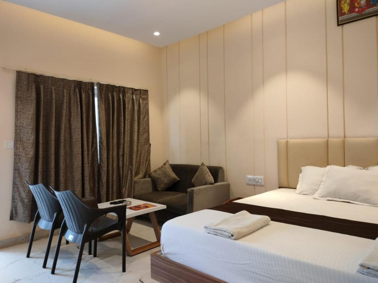 Parth King Beach Resort Mandarmani Bagian luar foto