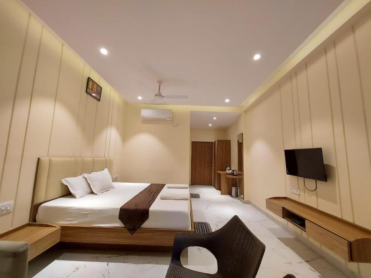 Parth King Beach Resort Mandarmani Bagian luar foto