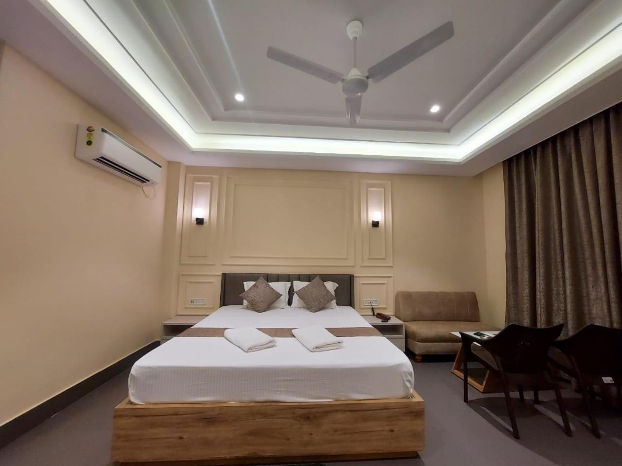 Parth King Beach Resort Mandarmani Bagian luar foto