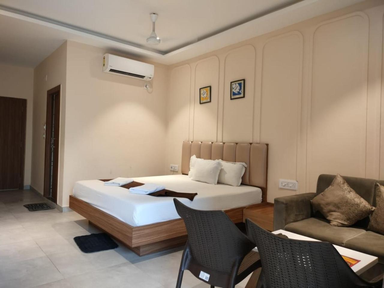 Parth King Beach Resort Mandarmani Bagian luar foto