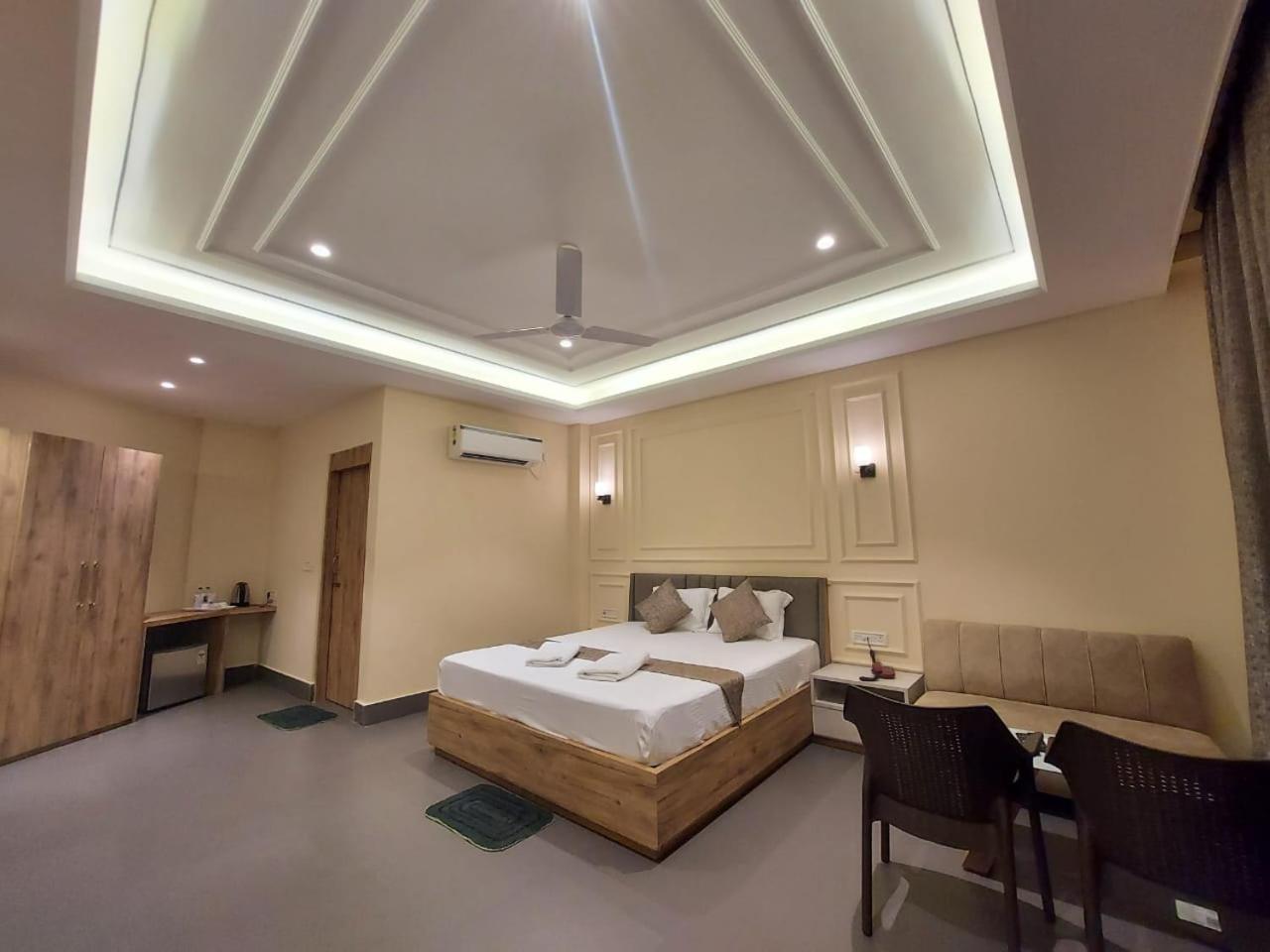 Parth King Beach Resort Mandarmani Bagian luar foto