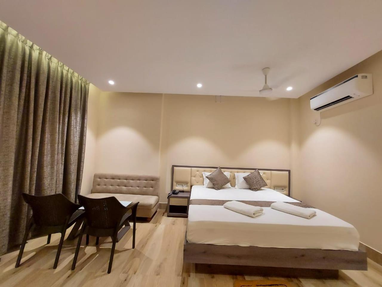 Parth King Beach Resort Mandarmani Bagian luar foto