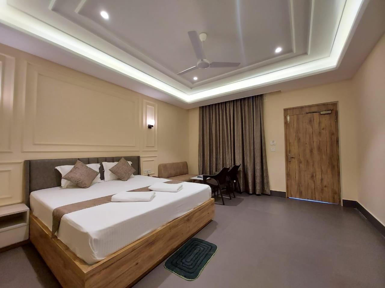 Parth King Beach Resort Mandarmani Bagian luar foto